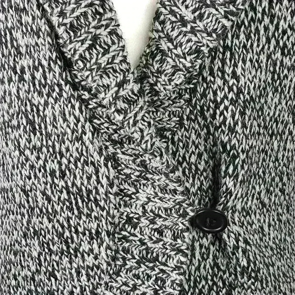 BCBGMaxAzria Sweater Cardigan Gray Short Sleeve - Picture 4 of 16